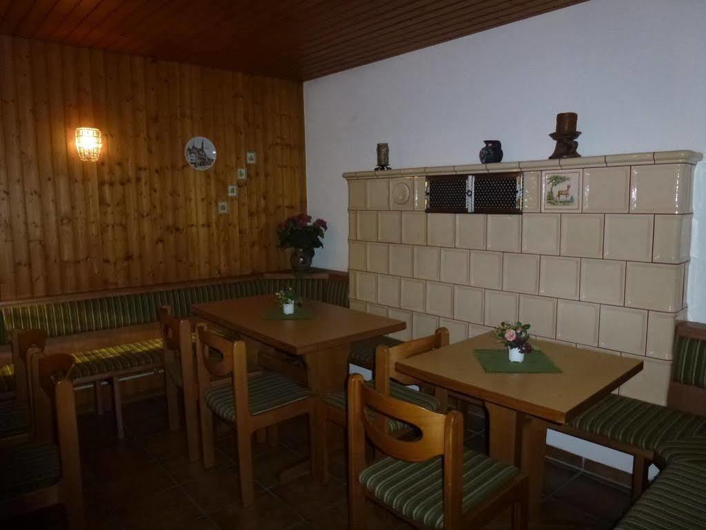 Gasthof-Hotel Rebstock Winden im Elztal Exterior photo
